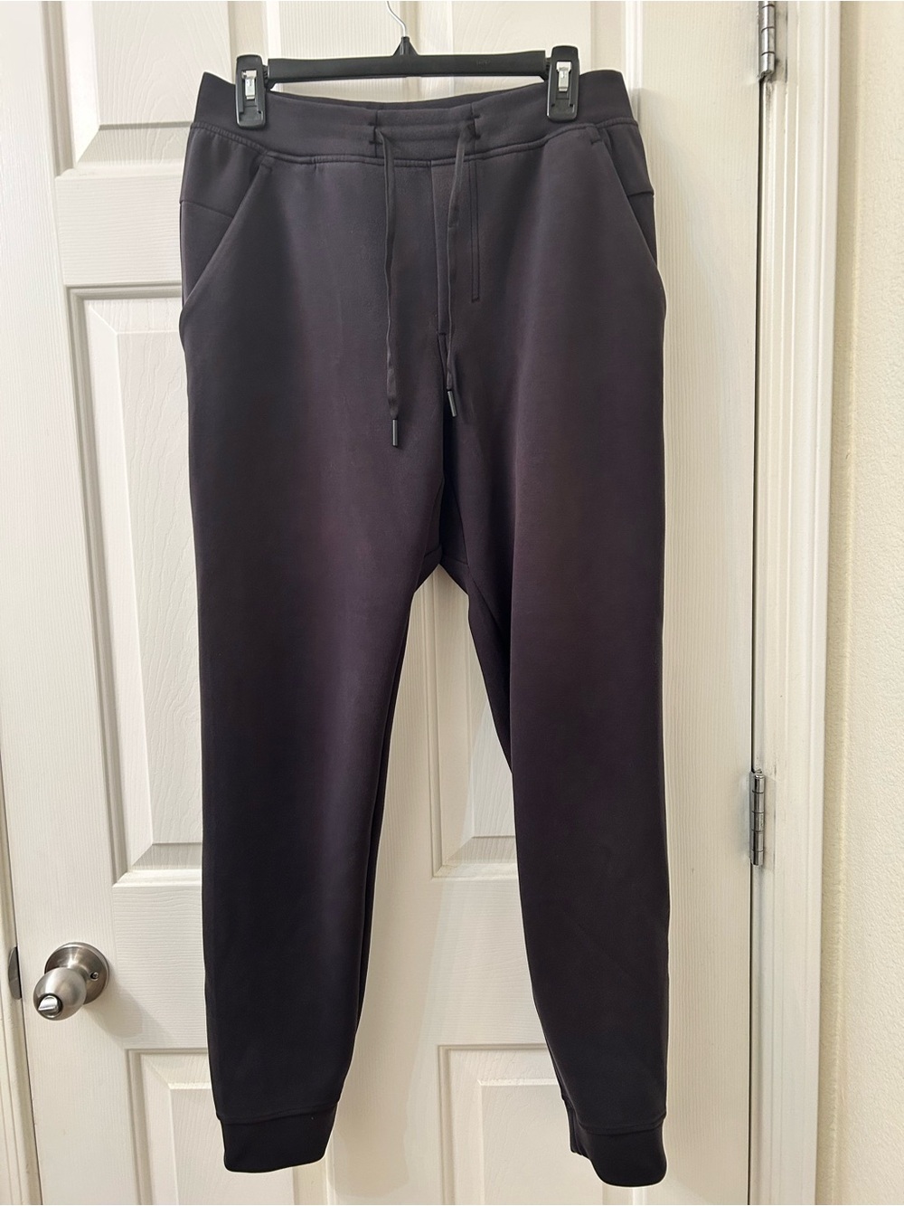 lululemon athletica Men's Charcoal Black Jogger Sweatpants